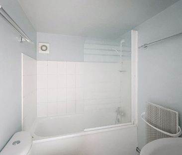 Appartement à louer - REIMS- AVENUE DE LAON - Photo 5