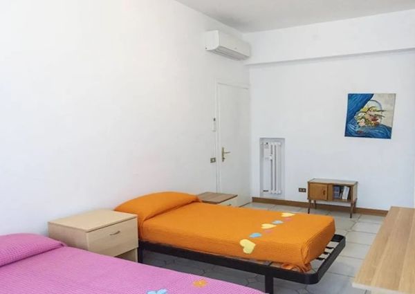 Piazza Ragusa, Rome, Lazio 00182