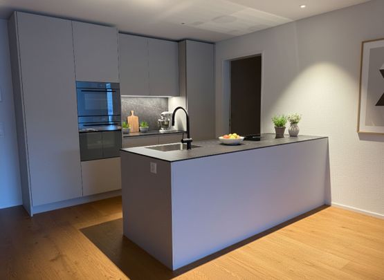 Exclusive living experience in a modern new-build apartment - Photo 1