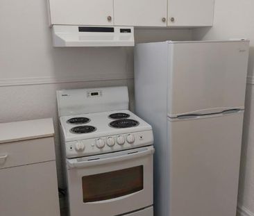 2 1/2 meublé St-Sauveur - Photo 1