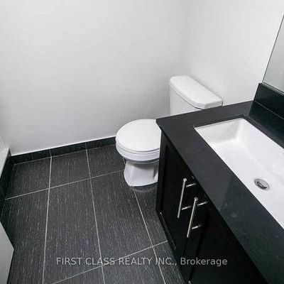 1+1 Bedroom, 2 Bathroom - Ivory on Adelaide - Photo 3