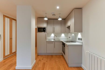 Studio to rent - Photo 2