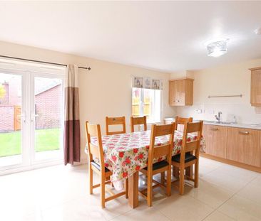 4 bedroom detached house to rent - Photo 3