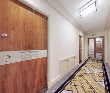 SLOANE AVENUE, SW3, London - Photo 1