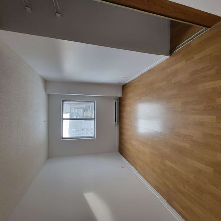 214 · 2e étage - Photo 5