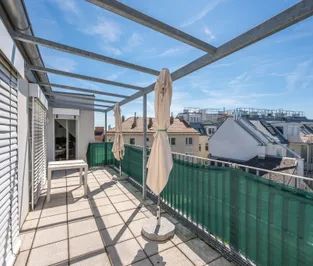 ++NEU++ Gepflegte 4-Zimmer-Dachgeschosswohnung zur Miete mit 19 m² Südterrasse in Döbling - Photo 2