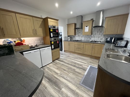 Kingsley Road, Northampton - Photo 1