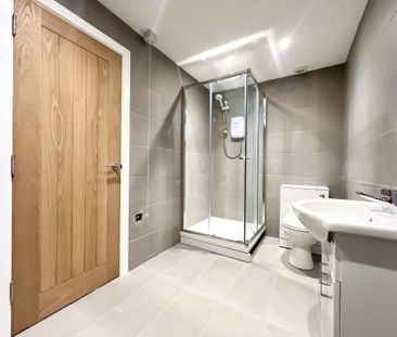 2 bedroom apartment to rent - Photo 4