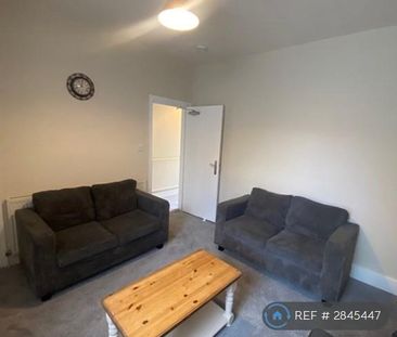 4 bedroom terraced house to rent - Photo 2