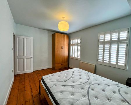 2 bedroom terraced house to rent - Photo 2