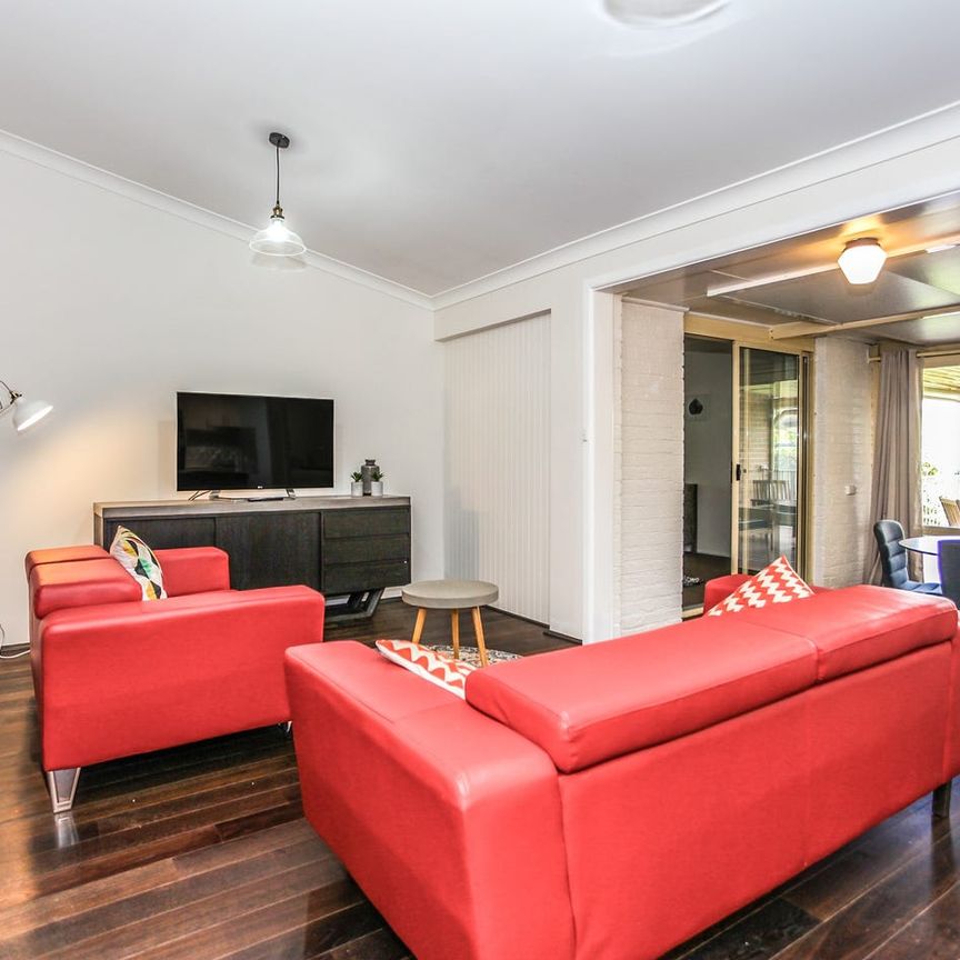 Share House: fully furnished 1 bedroom - Photo 1