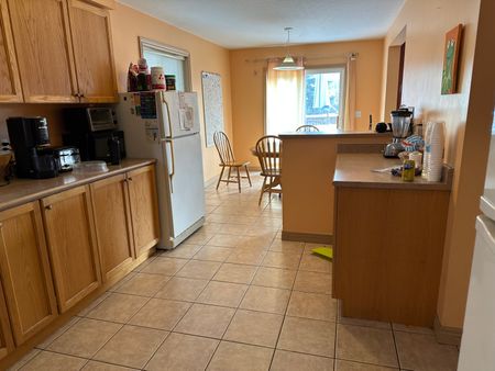 43 Porter Dr, Guelph - Photo 2