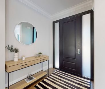 For Lease - 116 Pinegrove Avenue, Toronto, Ontario - Photo 2