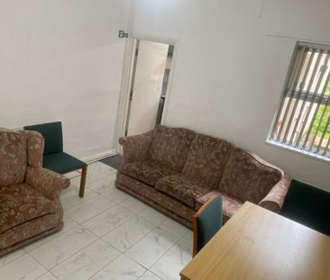 1 bedroom terraced to rent Room 2 Hubert Road, B29 - Photo 5