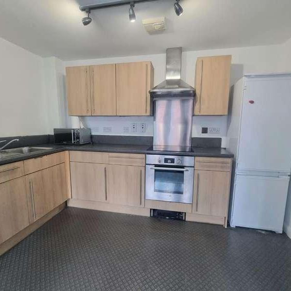 Mill Street, Slough, SL2 - Photo 2