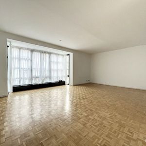 Duplex te huur in Brussel voor € 1.500 met 3 slaapkamers - Photo 3