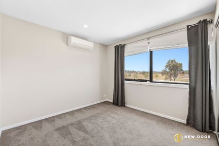 20/18 Shugg Street, Taylor ACT 2913 - Townhouse For Rent | Domain - Photo 3