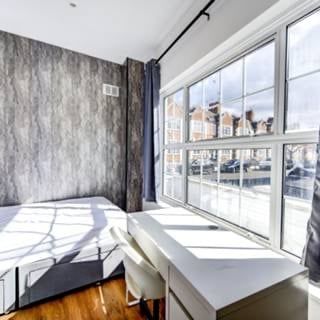 6 Bed Maisonette, Tamworth Street, SW6 - Photo 1