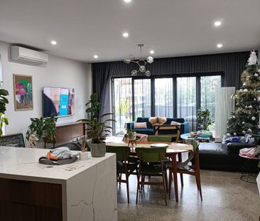 Avondale Heights - Photo 6