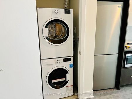 For Lease - 188 Fairview Mall Drive Unit# 1116, Toronto, Ontario - Photo 3