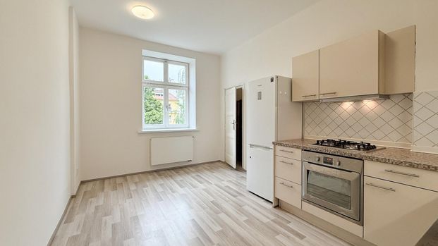Pronájem bytu 2+kk 48 m² - Photo 1