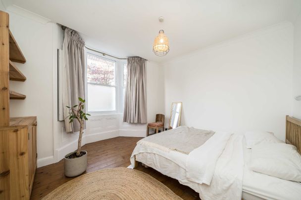 Concanon Road, London, SW2, London - Photo 1