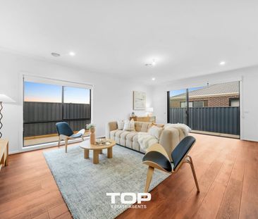 Perfect Blend of Comfort and Convenience in Clyde’s Five Farms Estate! - Photo 2