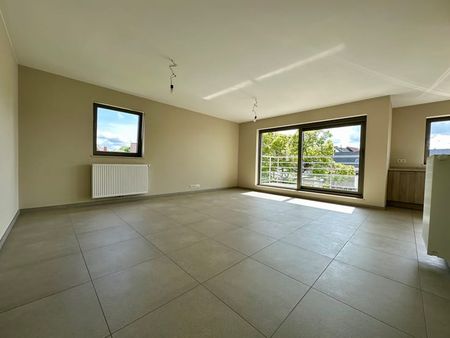 Appartement te huur - Foto 3