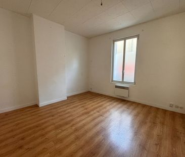 Location Appartement 1 pièce 26m² - Photo 3