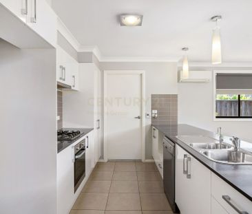 Spacious Family Home - Photo 5