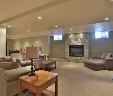 For Lease - 2156 Heathcliff Court, Oakville, Ontario - Photo 4