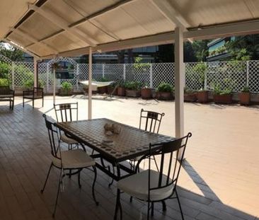 Salaria - Prato della Signora: Spacious living room, 3 Bedroom, 3 b... - Photo 3