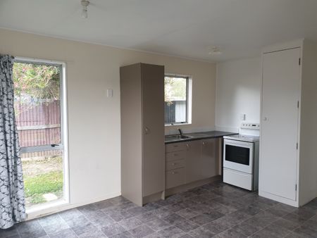 Ramsey Crescent, Flaxmere - Photo 3
