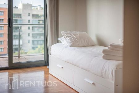 2 bedroom luxury Apartment for rent in Barcelona, Catalonia - Photo 3