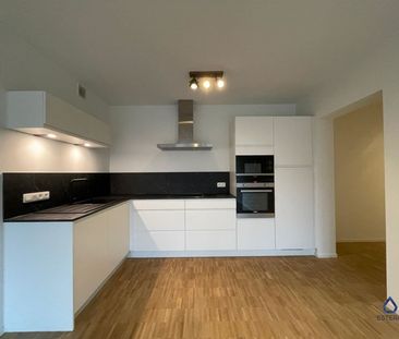 Appartement met 1 slaapkames op toplocatie - Photo 3