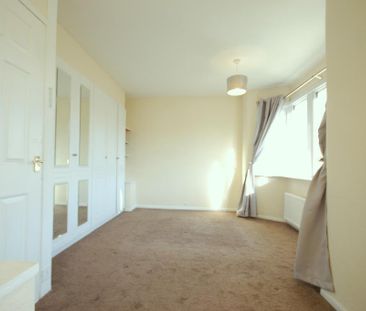2 bedroom end of terrace house to rent - Photo 6