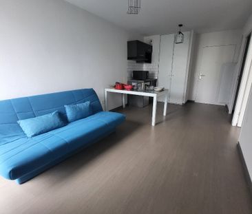 Location Appartement 2 pièces 35m² - Photo 2