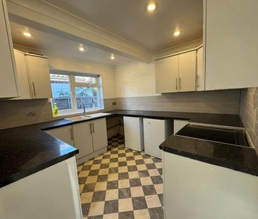 3 bedroom bungalow to rent - Photo 5