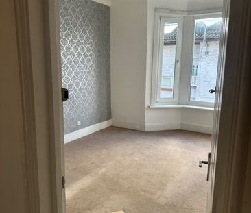 2 Bed Maisonette, Bullar Road, SO18 - Photo 1