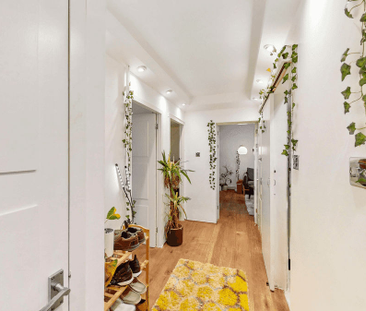 Delamere Terrace, London, W2 - Photo 1 | Rentumo