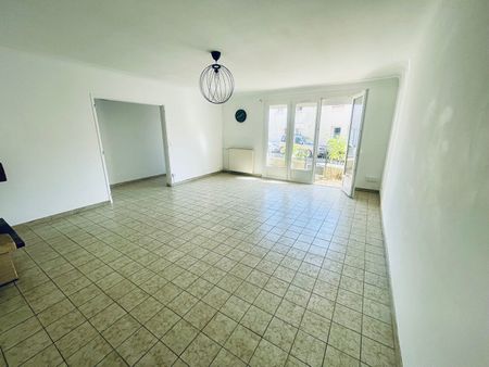 Location maison 4 pièces, 110.00m², Saint-Sébastien-sur-Loire - Photo 3