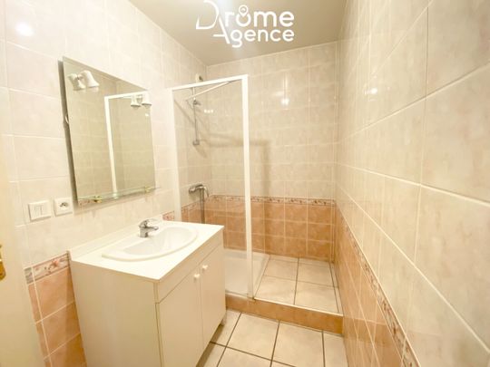 Location Appartement 2 pièces 53m² ST MARCEL LES VALENCE 26320 - Photo 1