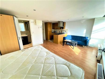 Fortess Road, London - Photo 3