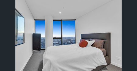 Breathtaking Skyline Views, Unmatched Riverside Style - Photo 2