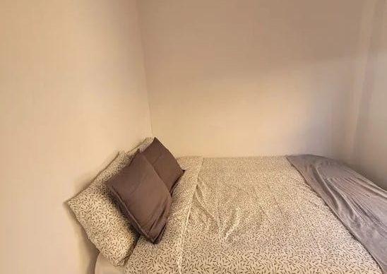 Carrer de Sant Lluís Bertran, Torrent, Valencian Community 46900