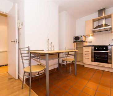 1 bedroom apartment to rent - Photo 5