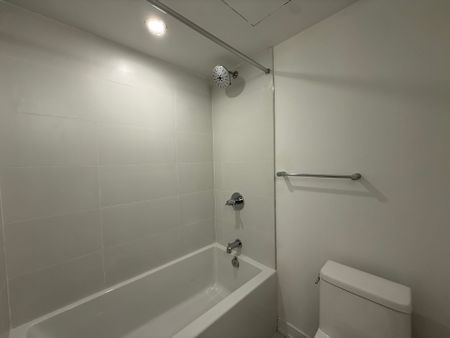 For Lease - 168 Clonmore Drive Unit# 4, Toronto, Ontario - Photo 2