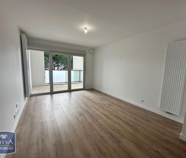 Location Appartement 3 pièces 64m² AYTRE 17440 - Photo 1