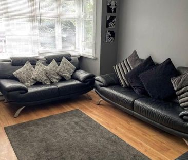 5 bedroom terraced house to rent - Photo 3