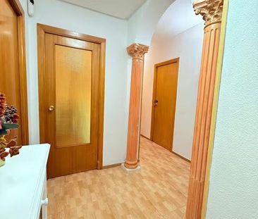 Calle Santanderina, Madrid, Community of Madrid 28053 - Photo 2